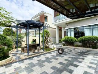 Biệt thự đơn lập 250m2 thanh toán theo tiến độ 30%  sân trước 100m2  cách thành phố mới chỉ 10p