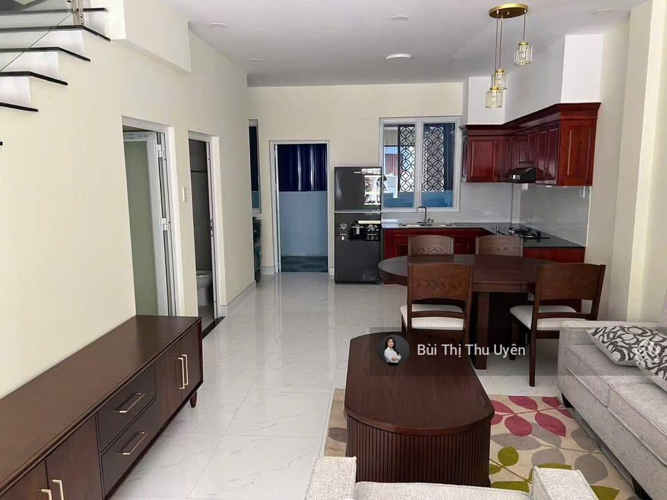 Chủ cần bán nhà 3 tầng full nội thất sổ hồng sẵn tại sun casa hòa phú