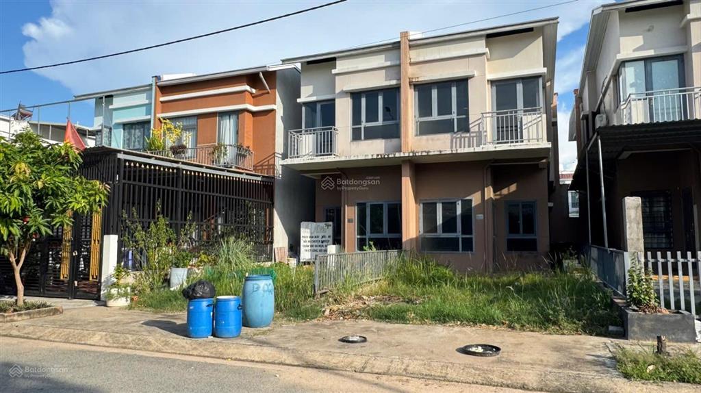 Căn nhà 80m²  sổ hồng riêng  khu đô thị nằm ngay mặt tiền vành đai 4, sát mỹ phước 1,2,3,4