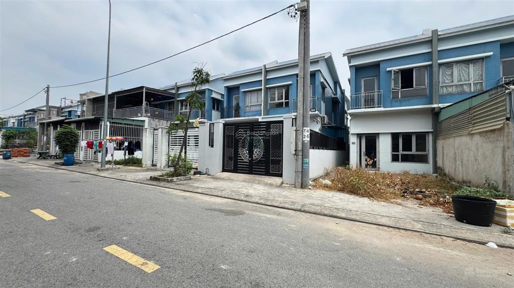 Căn nhà 80m² có sân dài 6m  sổ hồng sẵn, giá 1,59 tỷ