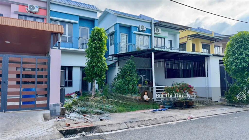 Một căn tứ lập 80m2 giá 1,6 tỷ trong kđt oasis city bến cát