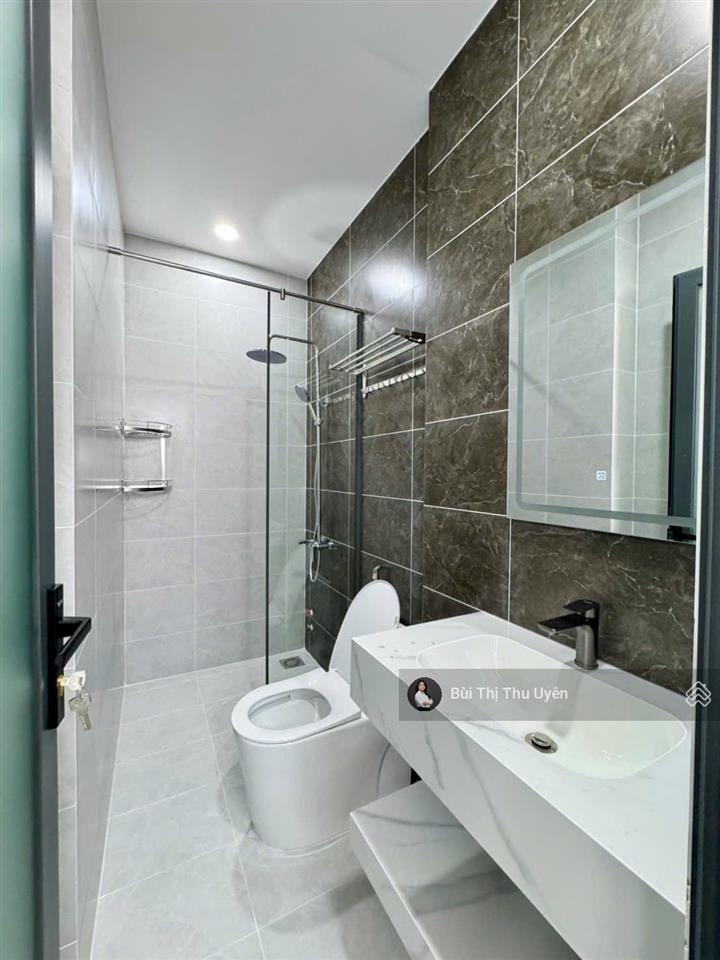 Cho thuê shophouse 5pn mới hoàn thiện full nội thất  cách thành phố mới chỉ 15 phút đi xe