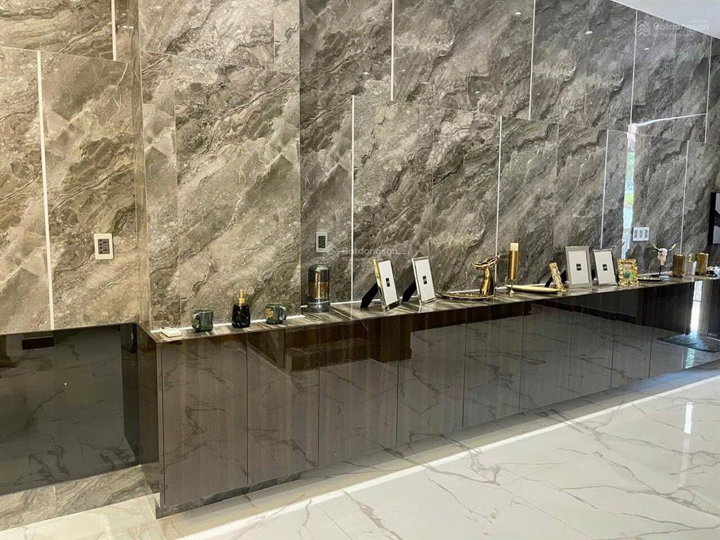 Em cho thuê villa mỹ thái công viên phú mỹ hưng quận 7 hồ chí minh