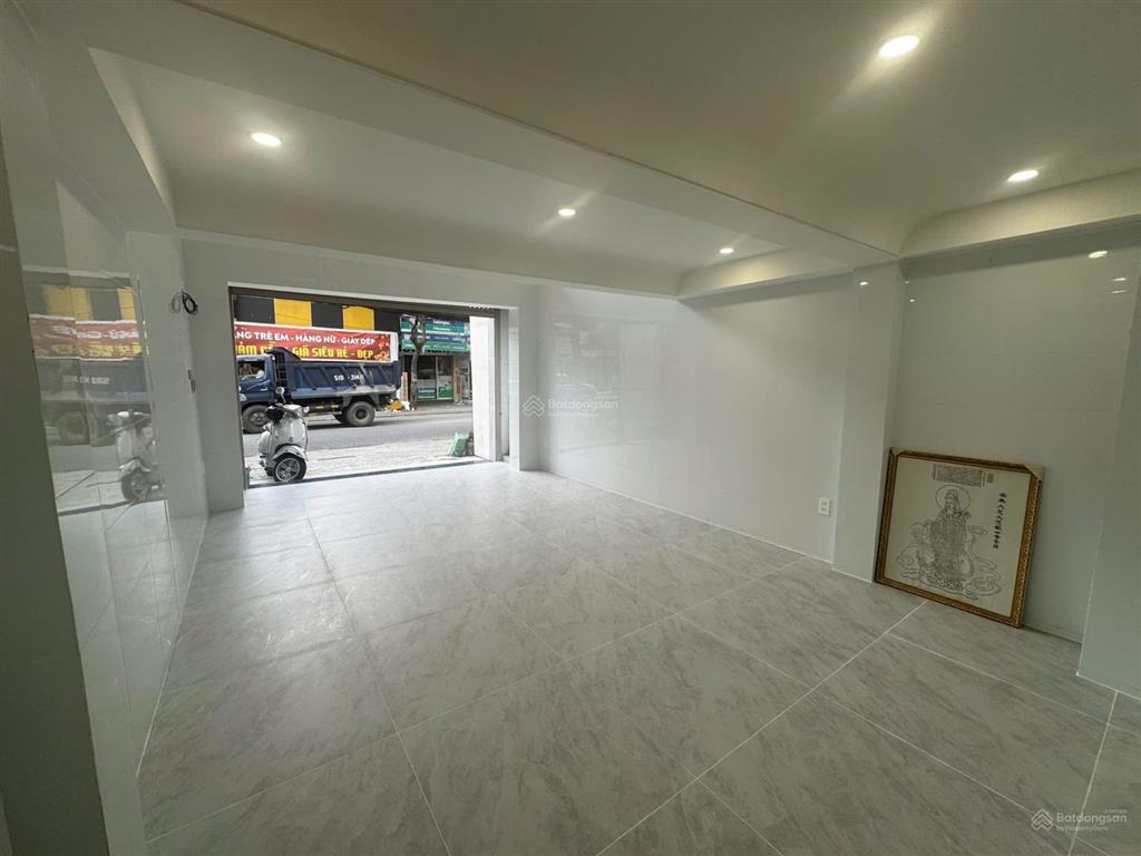 Bán căn góc lâm văn bền và nguyễn thị thập quận 7