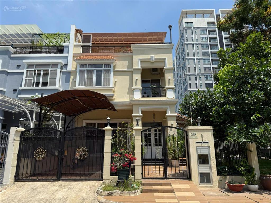 Em bán villa mỹ thái 3 góc công viên phú mỹ hưng