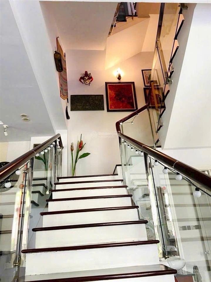 Em bán villa mỹ thái 3 góc công viên phú mỹ hưng