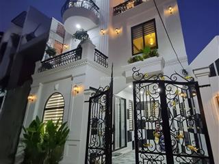 Nhà kiệt ôtô tôn đức thắng kiểu biệt thự