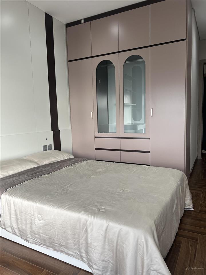 Cần bán gấp giảm chào tiếp 850tr chính chủ bán cc khai sơn, còn 9,85 tỷ, 120m2,3pn,3wc full đồ