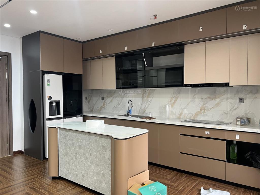 Cần bán gấp giảm chào tiếp 850tr chính chủ bán cc khai sơn, còn 9,85 tỷ, 120m2,3pn,3wc full đồ