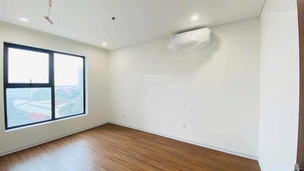 Bán căn giá hời chỉ 5,6 tỷ, 2pn, 2wc 75m2 view đẹp tại bình minh garden, 93 đức giang