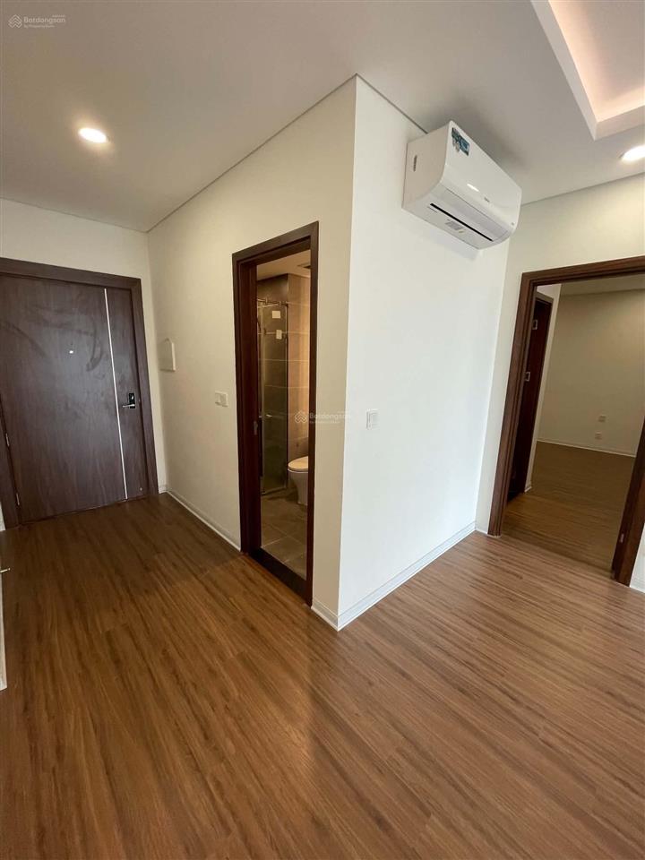 Bán căn giá hời chỉ 5,6 tỷ, 2pn, 2wc 75m2 view đẹp tại bình minh garden, 93 đức giang