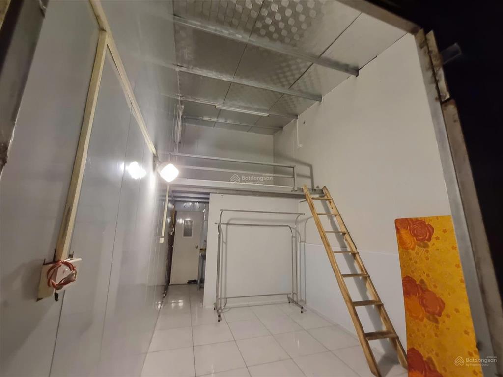 Cho thuê nhà ngõ 228 trần cung cách bv e 500m ở lâu dài,  ngay