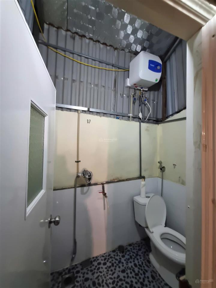 Cho thuê nhà ngõ 228 trần cung cách bv e 500m ở lâu dài,  ngay
