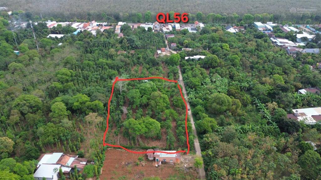 Hạ sâu, bán gấp đất kim long 70x47m, 60m2 thổ cư, 5.5 tỷ cách ql56 150m