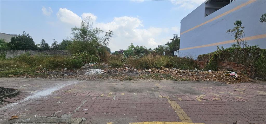 Bán khu trung tâm phú mỹ ,40m mặt đường lê duẩn