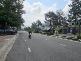 Bán khu trung tâm phú mỹ ,40m mặt đường lê duẩn