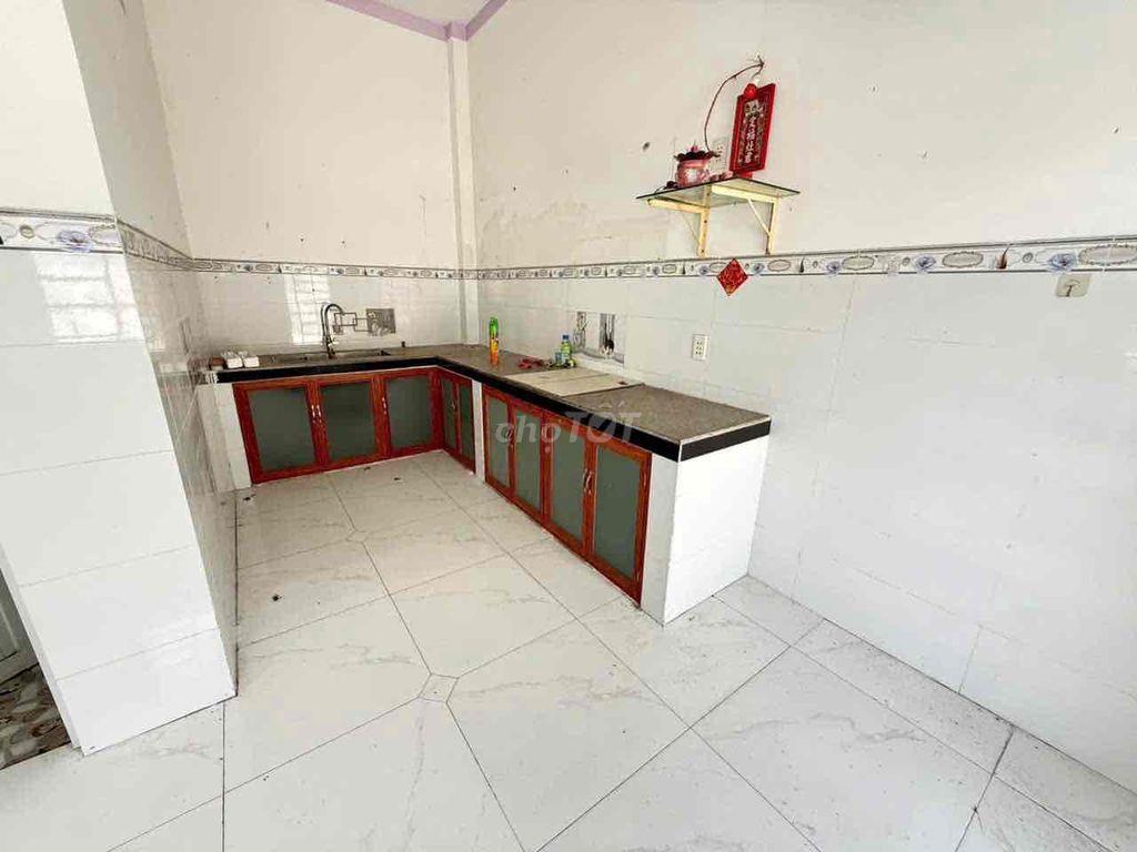Bán Nhà Góc 3 Mặt Tiền , An Bình , Dĩ An , Bình Dương , Ngay Chợ Việt