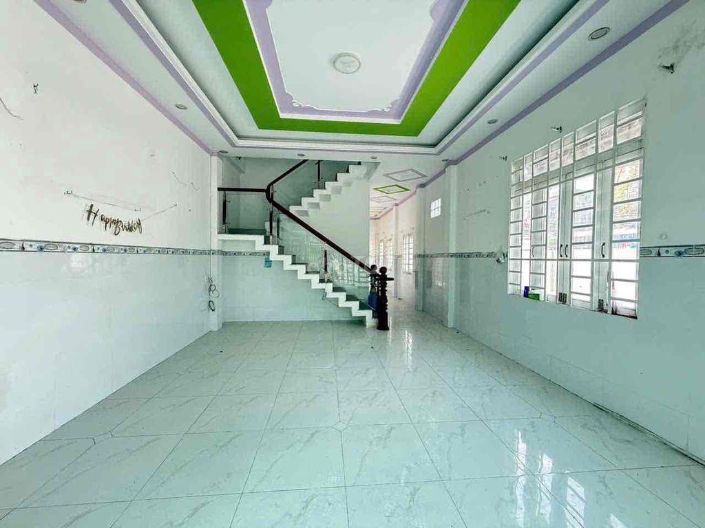 Bán Nhà Góc 3 Mặt Tiền , An Bình , Dĩ An , Bình Dương , Ngay Chợ Việt
