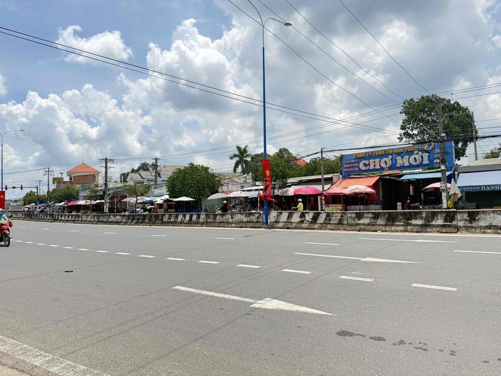 Bán Đất 330m Ngang 11m Sau Chợ Mới Tân Vĩnh Hiệp , Tân Uyên , BD cũ
