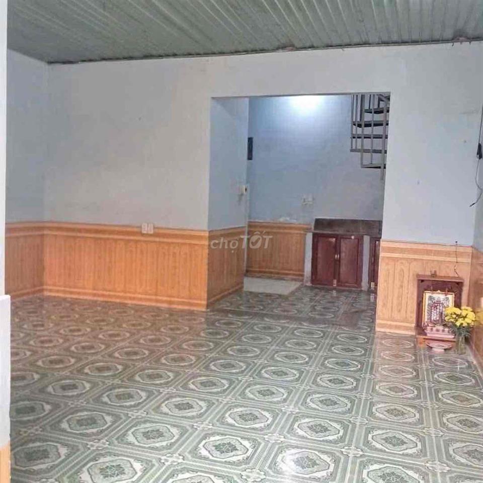 Cho Thuê Nhà Có Gác Sau Big C Dĩ An , Chỉ 5 triệu / Tháng