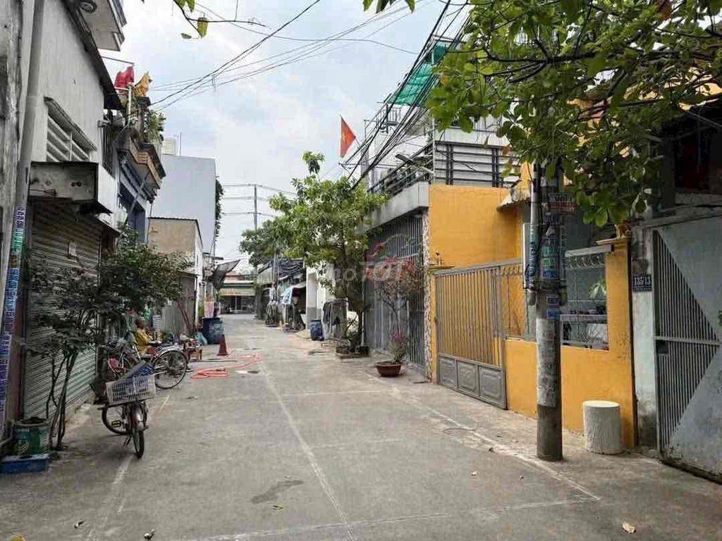 Cho Thuê Nhà Có Gác Sau Big C Dĩ An , Chỉ 5 triệu / Tháng