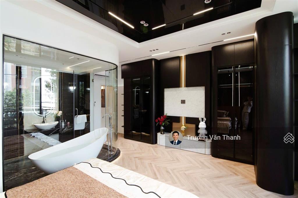 Bán toà căn hộ cao cấp đường hồ nghinh mặt biển mỹ khuê đà nẵng có dòng tiền 245tr/ tháng