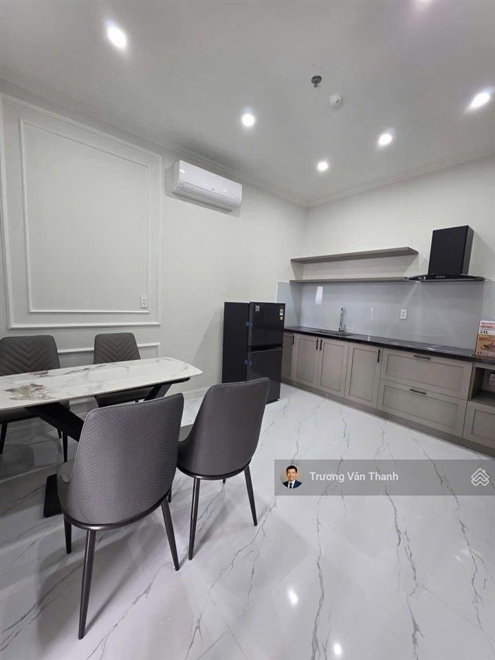 Bán toà căn hộ khách sạn cao cấp đường võ nguyên giáp, biển đà nẵng. có sẵn dòng tiền 170tr/tháng