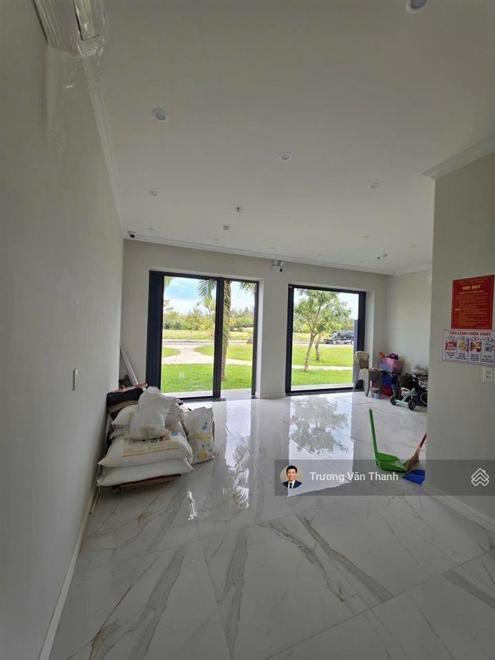 Bán toà căn hộ khách sạn cao cấp đường võ nguyên giáp, biển đà nẵng. có sẵn dòng tiền 170tr/tháng