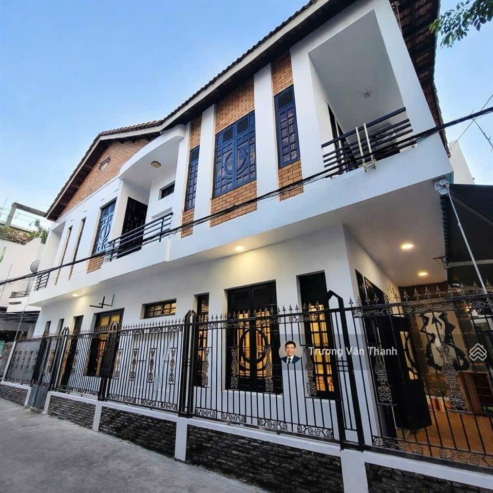 Bán nhà 3 mặt thoáng vừa ở vừa kinh doanh cạnh masteri lottemart đà nẵng mới xây xách vali vào ở