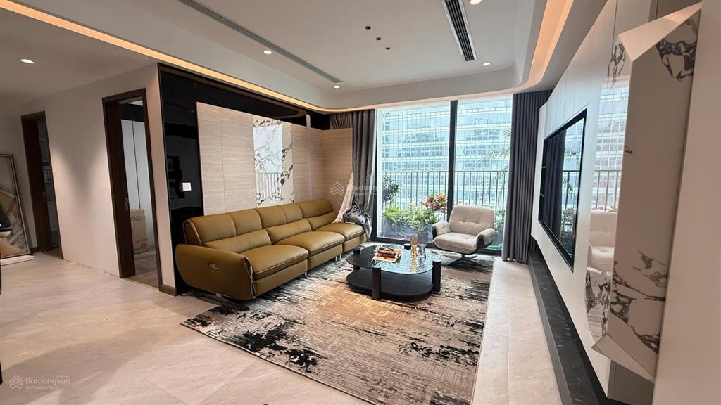 Bán cc 3pn, 122m2 toà phú mỹ n01t4 khu ngoại giao đoàn, tầng cao bc nam view starlake, hồ tây