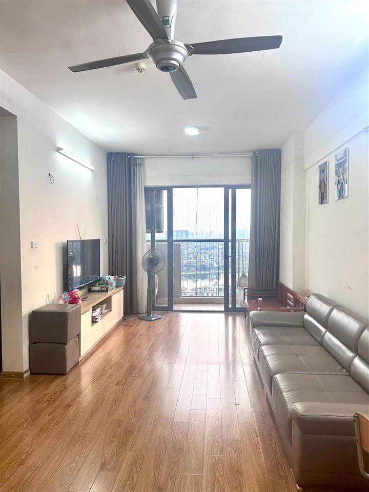Cho thuê căn hộ chung cư ct36b định công  hn. dt 70m², 2pn, 2vs. giá 10tr.  0929 389 ***