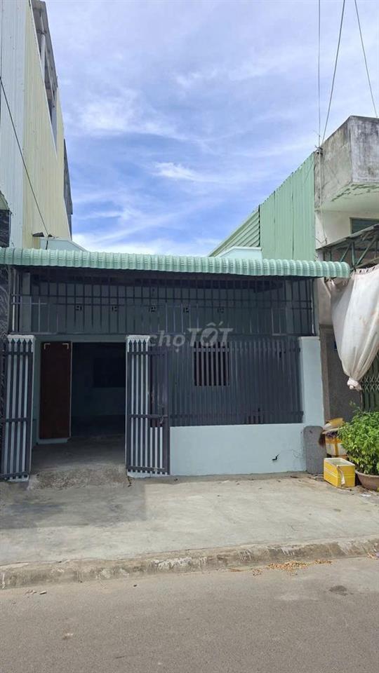 BÁN NHÀ  HOẶC CHO THUÊ– HUỲNH TỊCH CỦA – GẦN CẦU LÊ THANH NGHỊ