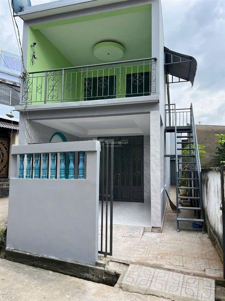 Nhà gác mới xây xã phú đông 99m2, 2 mặt tiền gần phà cát lái q2, hẻm ô tô, giá 2.1 tỷ, sổ riêng