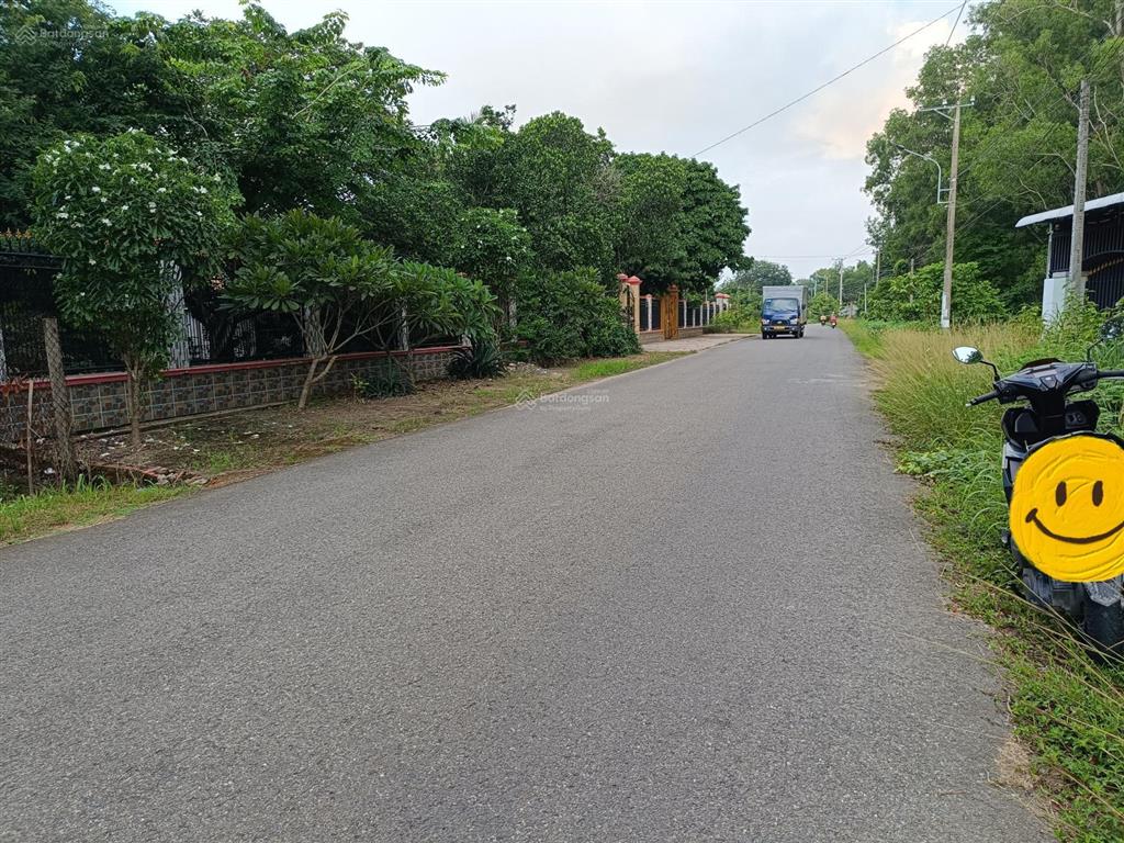 Mặt tiền nhựa đào thị phấn trung tâm huyện. 1315m2 qh ont, khu dân cư đông, kẹt bán 6.5tr/m2, shr