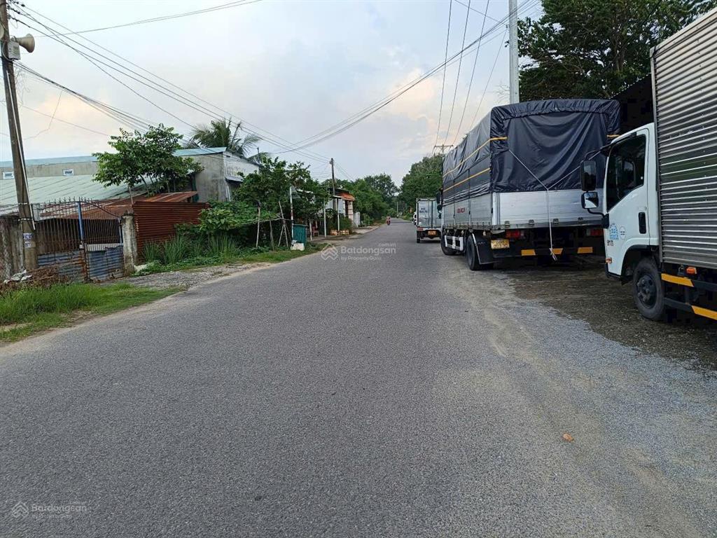 Mặt tiền nhựa đào thị phấn trung tâm huyện. 1315m2 qh ont, khu dân cư đông, kẹt bán 6.5tr/m2, shr