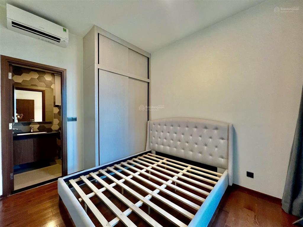 Bán nhanh căn 3 phòng ngủ  giá tốt trong khu vực chỉ 30 tỷ  đang có sẵn hợp đồng thuê