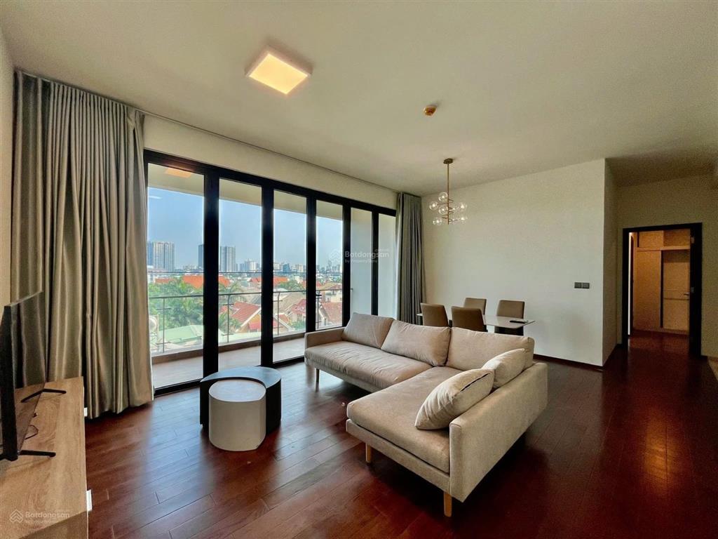 Bán nhanh căn 3 phòng ngủ  giá tốt trong khu vực chỉ 30 tỷ  đang có sẵn hợp đồng thuê