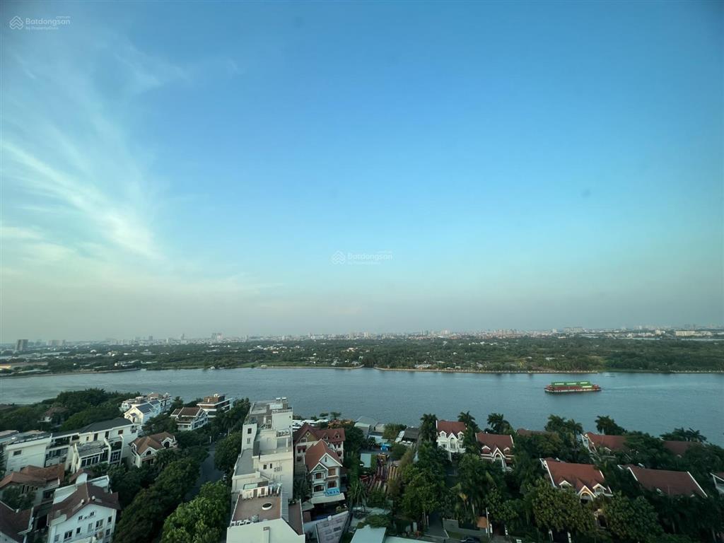 Chủ nhà cần bán nhanh căn 4 pn tại d'edge thảo điền  view trực diện sông  sẵn hđ thuê giá cao