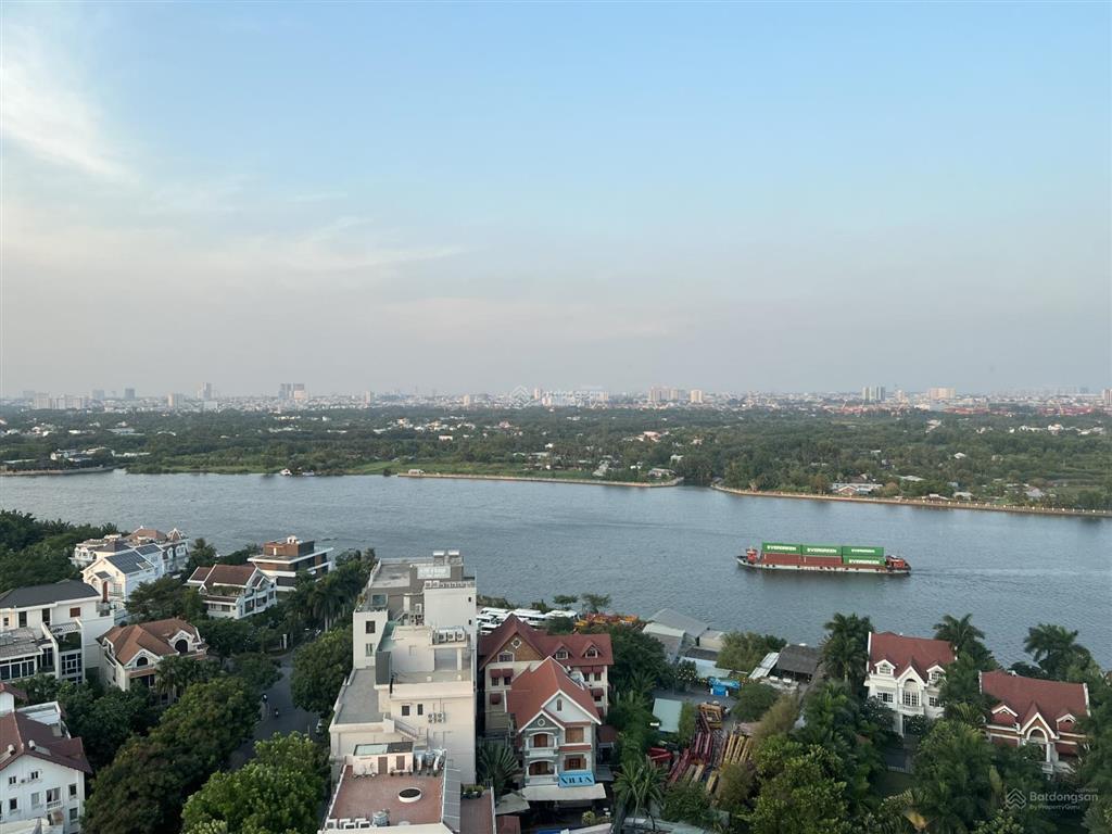 Chủ nhà cần bán nhanh căn 4 pn tại d'edge thảo điền  view trực diện sông  sẵn hđ thuê giá cao