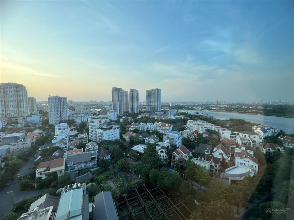 Chủ nhà cần bán nhanh căn 4 pn tại d'edge thảo điền  view trực diện sông  sẵn hđ thuê giá cao