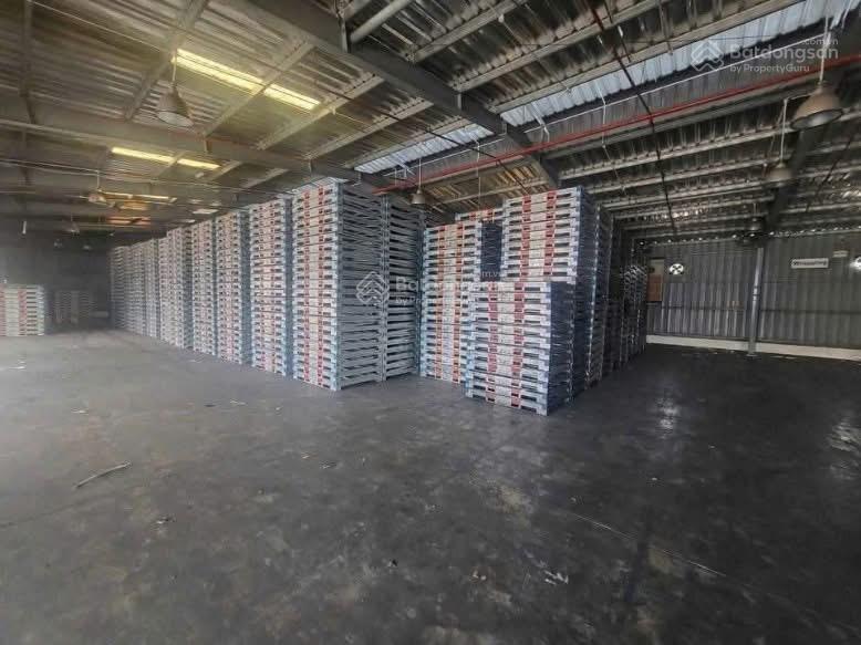 Cho thuê kho 2.000m2 ngay mặt tiền ql1a thủ đức, pccc tự động, cont 24/24