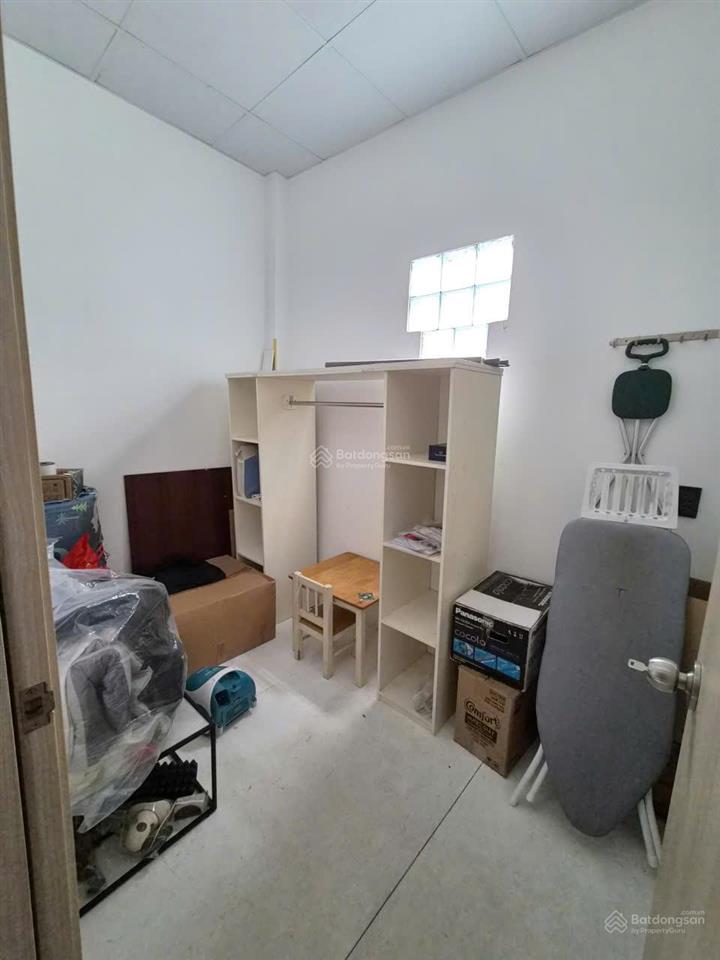 Đi định cư cần bán căn nhà diện tích 44.3 m², diện tích sàn 57.6m² cách quận 1 vài bước chân