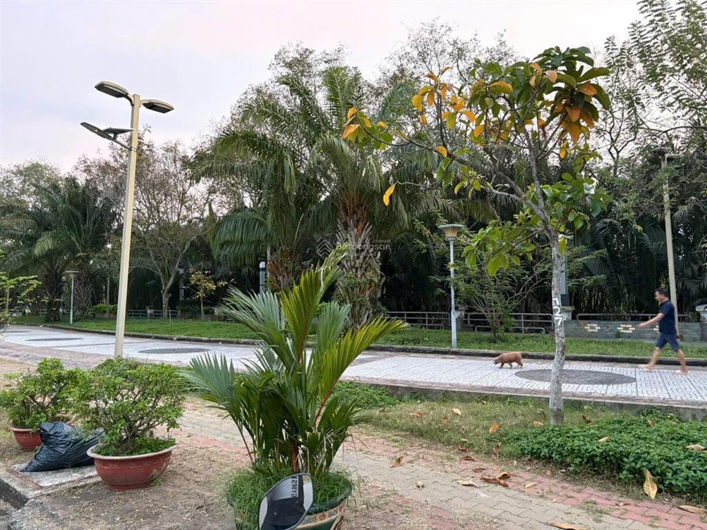 Giá tốt q7! đất vị trí đẹp 5x18m, giá 8.1 tỷ mặt tiền đường số ngay phạm hữu lầu kế phú mỹ hưng