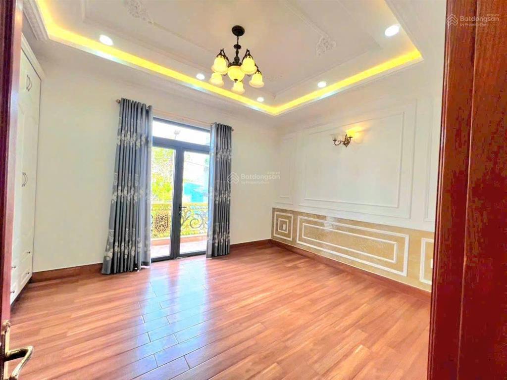 Hot! bán gấp nhà mới đẹp 4 tầng 7.5x15m, giá chỉ 8.9 tỷ, hẻm xe hơi 8m, huỳnh tấn phát, tt nhà bè
