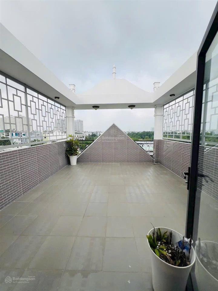 Hot! ngộp ngân hàng giảm 1 tỷ nhà đẹp 4 tầng 4.5x22m, mặt tiền hẻm xe hơi nhà bè chỉ 7.5 tỷ