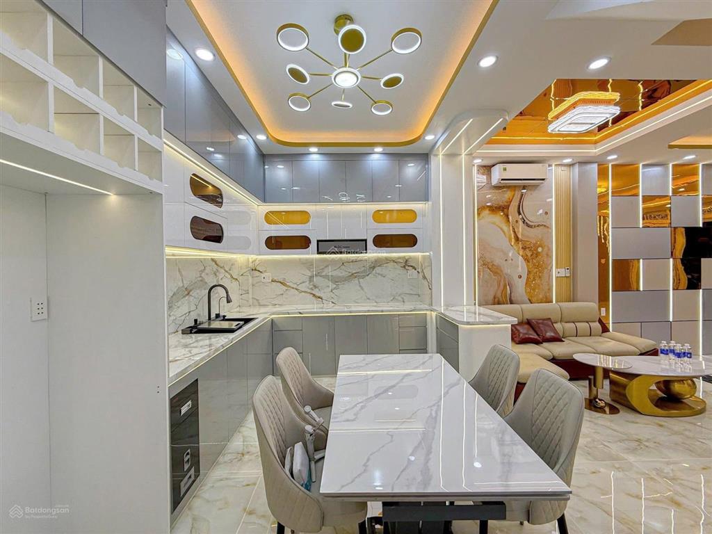 Hot! bán nhà đẹp 3 tầng 5x12m, xe hơi đậu trong nhà, giá 9,99 tỷ gò ô môi, quận 7 kế phú mỹ hưng