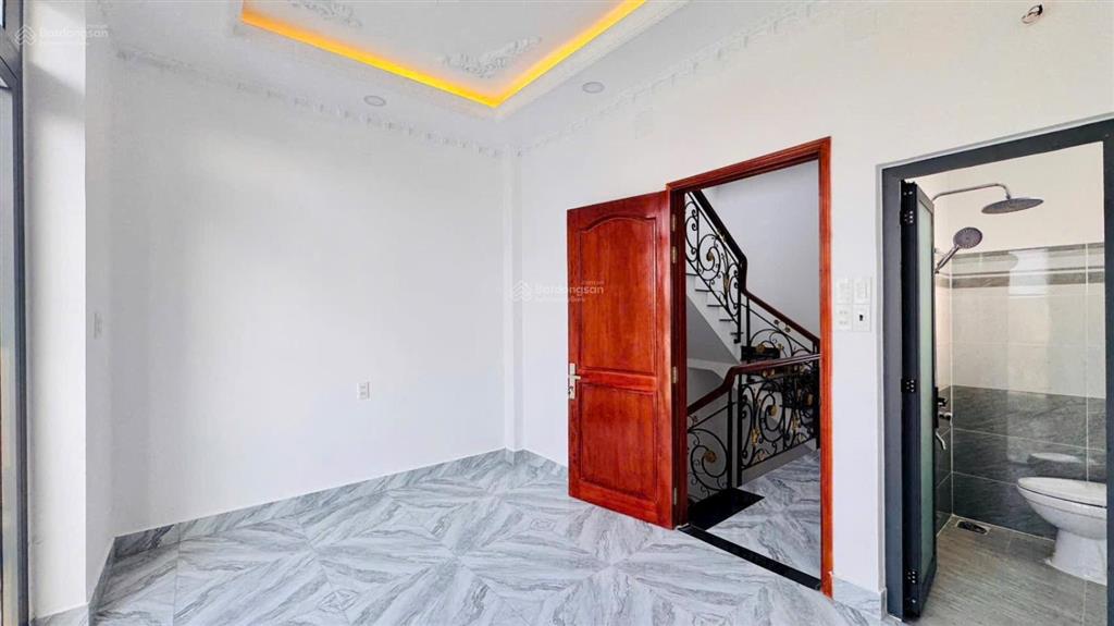 Bán gấp nhà mới đẹp 4 tầng 4.2x19m, full nội thất, giá 6.1 tỷ, hẻm xe hơi huỳnh tấn phát, tt nhà bè