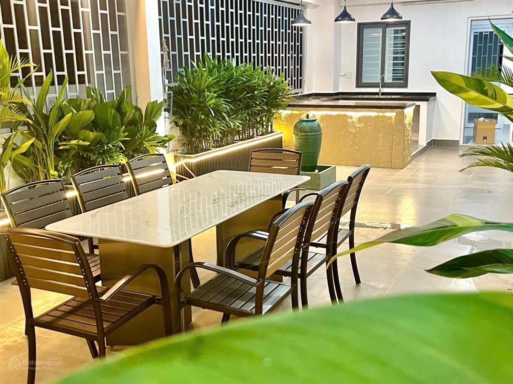 Hot! bán gấp nhà mới đẹp 4 tầng, 6x20m, giá 6.99 tỷ, hẻm xe hơi đào tông nguyên, tt nhà bè