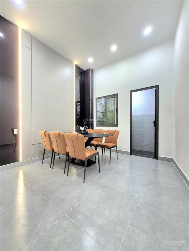 Hot! bán gấp nhà mới đẹp 4 tầng, 6x20m, giá 6.99 tỷ, hẻm xe hơi đào tông nguyên, tt nhà bè