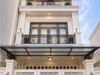 Hàng hót! bán gấp nhà đẹp 3 tầng mái đúc 4.1x16m, giá chỉ 7.9 tỷ, mặt tiền hẻm bùi văn ba quận 7